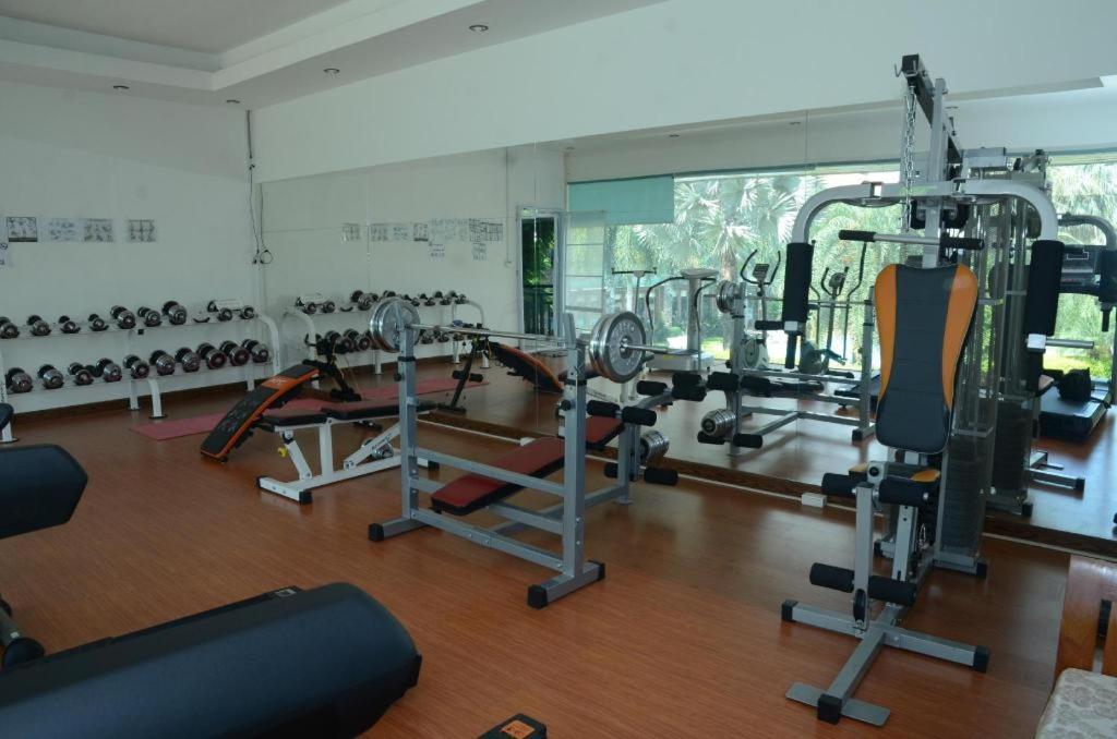 Leuxay Hotel Vientiane Buitenkant foto